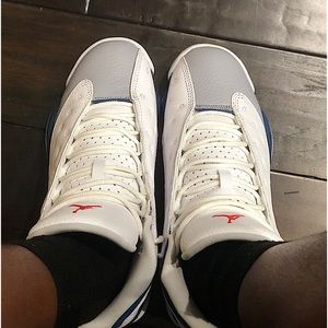 Air Jordan 13 French blue